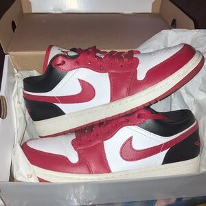 Only been worn once still with the box